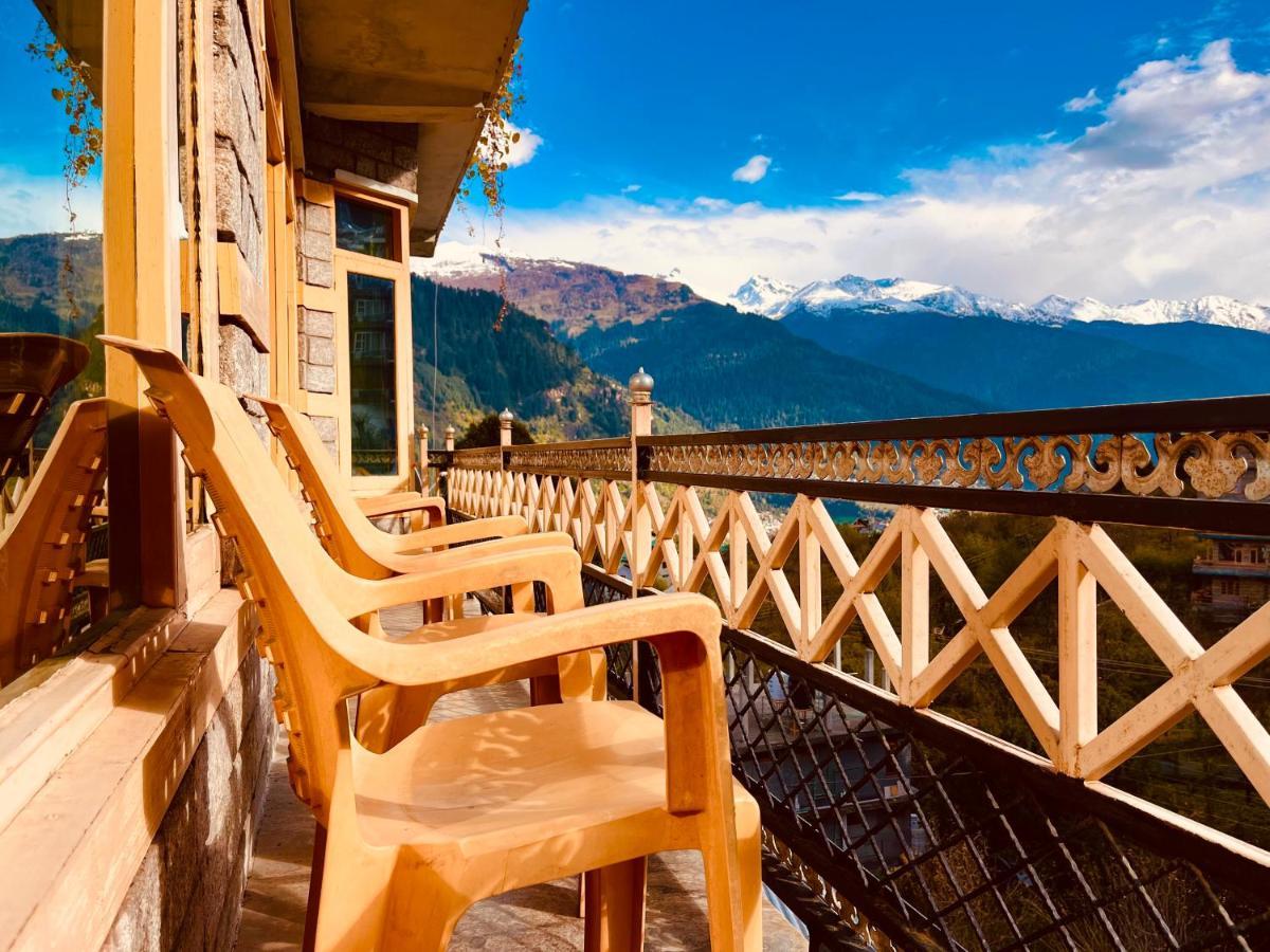 Woods Villa- A Luxury Mountains View Cottages Manali  Exterior photo
