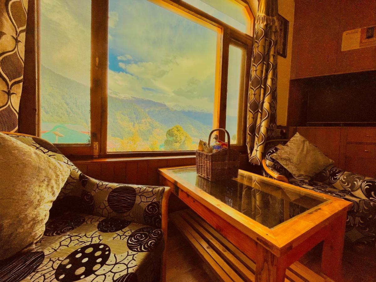 Woods Villa- A Luxury Mountains View Cottages Manali  Exterior photo